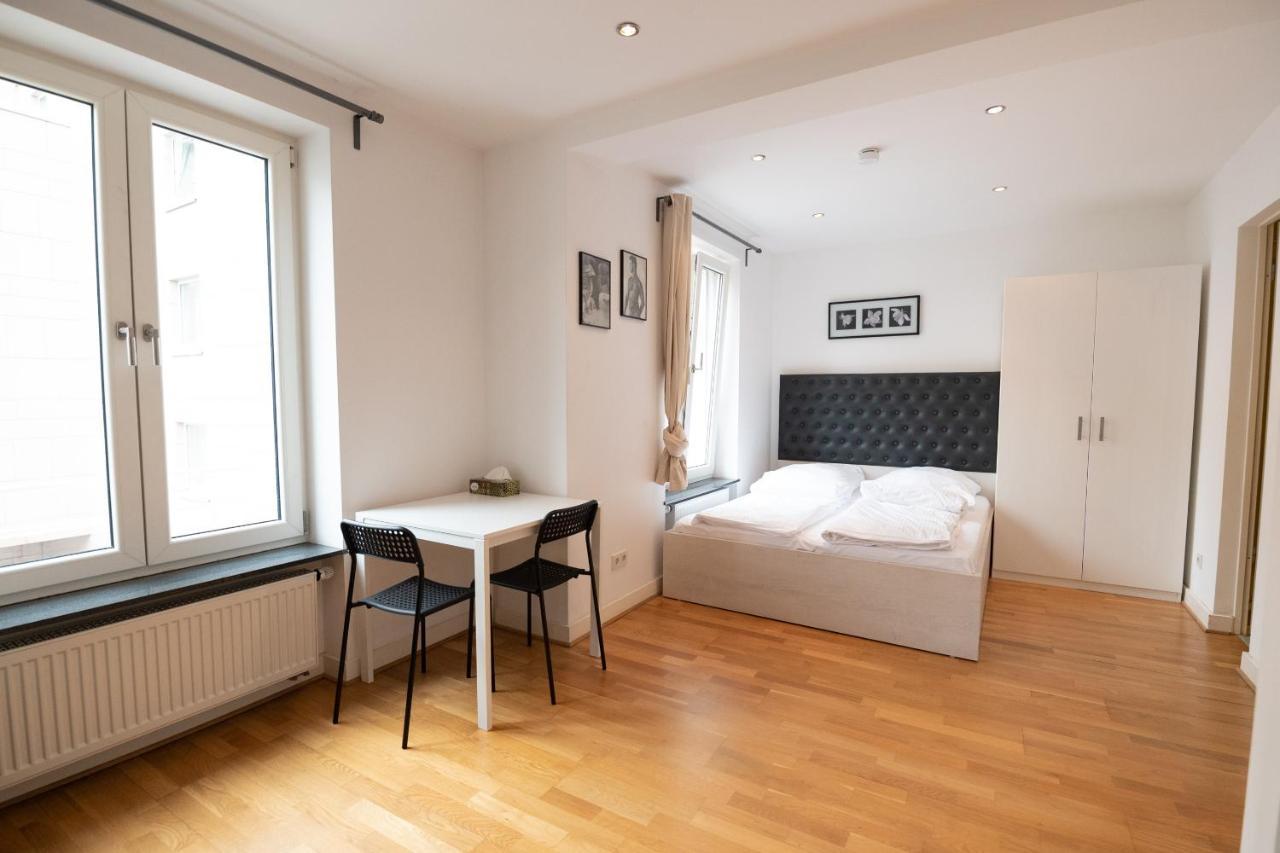 Charming Frankfurt Apartment *